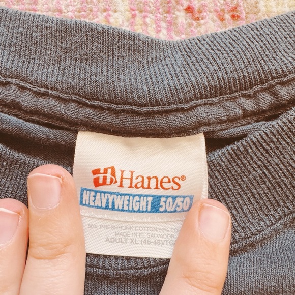 Hanes HeavyWeight, Men’s Vintage Graphic Black T-Shirt - Picture 4 of 4